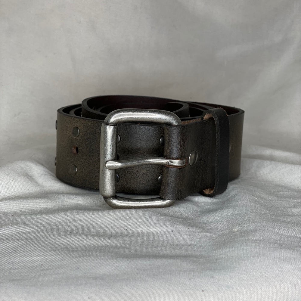 DUSTY BROWN BELT 🐪 // 
good condition ‼️